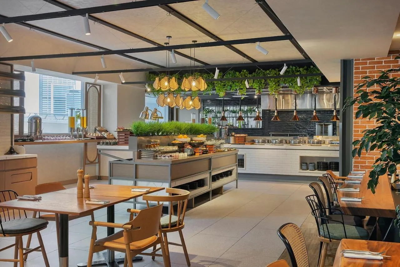 Courtyard By Marriott Culture Village, Dubai 4*,